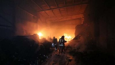 حريق كبير بمستودع للمواد الكيميائية بالأردن 