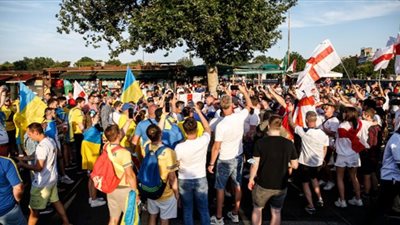 الشرطة الإيطالية تمنع 52 مشجعاً من حضور مباراة إنجلترا وأوكرانيا 