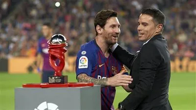 سافيولا يتحدث عن كواليس انضمامه إلى برشلونة