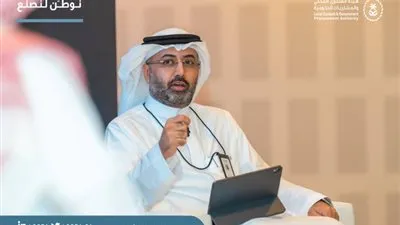 وزير يعلن بدء تفعيل أسلوب التعاقد على توطين الصناعة ونقل المعرفة