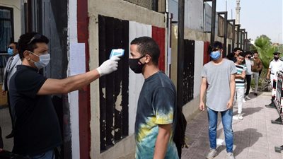 إجراءات احترازية ورصد حالات غش.. مشاهد من اليوم الأول لامتحانات الثانوية العامة