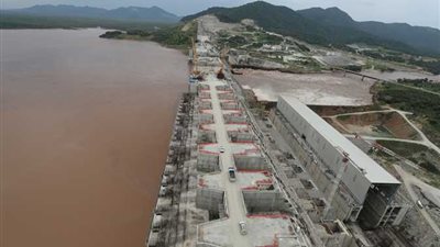 مندوب مصر بالأمم المتحدة يكشف آخر تطورات أزمة السد الإثيوبي.. ماذا بعد مجلس الأمن؟