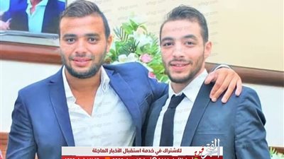 وصول جثمان  شقيق رامي صبري وآداء صلاة الجنازة عليه (فيديو)