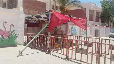 انصراف أولياء الأمور من محيط لجان الثانوية العامة بالبحر الأحمر بسبب ارتفاع درجة الحرارة 
