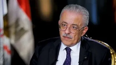 وزير التعليم يحسم الجدل حول إغلاق تطبيق 