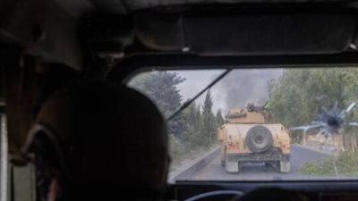 مقتل 3 مسلحين وجنديين في تبادل إطلاق نار في شمال غرب باكستان