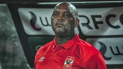 الأهلي ضد كايزر تشيفز.. موسيماني يحدد الظهير رباعي خط الدفاع