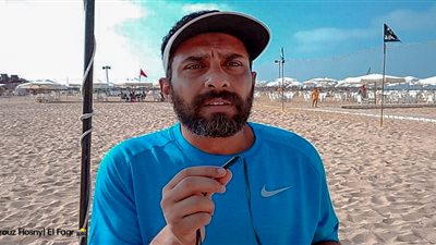 عمرو أنور لـ