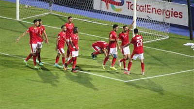 الأهلي يفقد نجم الفريق في نهائي دوري أبطال إفريقيا 