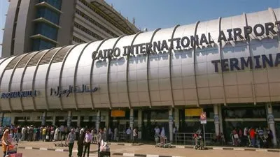 الطيران الداخلي يزيد كثافة الحركة في مطار القاهرة بـ44 رحلة اليوم 