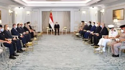 الرئيس السيسي يوجه بتطوير محاور القطاع الشمالي الغربي 