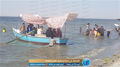 هروبًا من الحر.. إقبال شديد على المراكب الشراعية بالفيوم (صور)