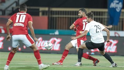 التعادل السلبي يحسم الشوط الأول بين الأهلي والبنك الأهلي بالدوري