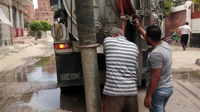 رئيس مياه القناة: جميع المحطات تعمل بكامل طاقتها الإنتاجية بثاني أيام العيد