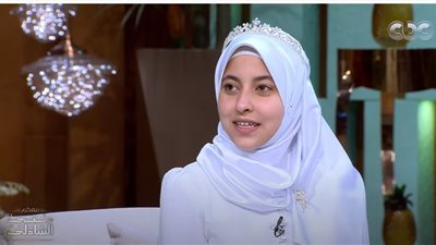 أول قارئة قرآن في المؤتمرات: تعلمت التلاوة وأنا عندي٣ سنين