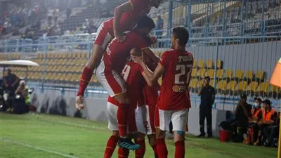 الأهلي يقترب من حسم ثاني صفقاته الصيفية