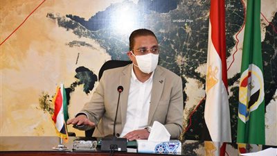 محافظ الفيوم: لا زيادة في تعريفة ركوب سيارات النقل الجماعي والسرفيس والتاكسي