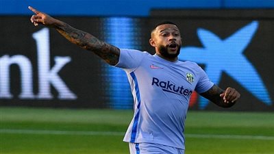 سجل هدفه الأول مع برشلونة.. من هو ممفيس ديباي؟