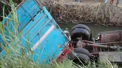 مصرع وإصابة 5 أشخاص في حادث تصادم بالمنيا