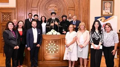  البابا تواضروس يكرم أعضاء مبادرة 