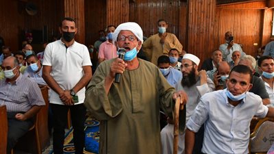 محافظ الفيوم يستمع لشكاوى المواطنين في مركز طامية (صور) 