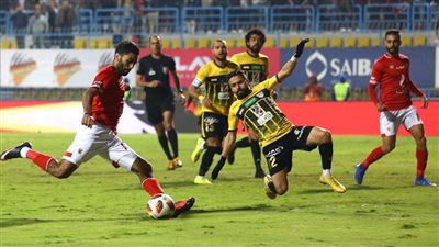 ملخص واهداف مباراة الإنتاج الحربي ضد الأهلي في الدوري المصري (2/3) | مباراة دراماتيكية بطلها معلول وبواليا (فيديو)