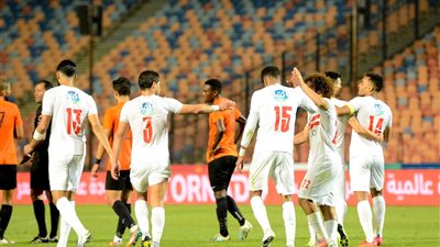 كارتيرون يطيح بنجم الزمالك