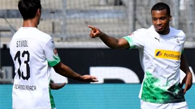 مونشنجلادباخ يعلن إصابة نجمه 