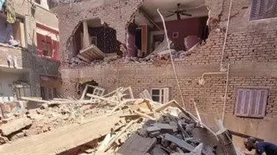 مساعدات وتحقيقات.. 6 قرارات عاجلة بشأن عقار الوراق المنهار 