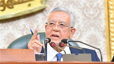 بعد إعلان فضه.. رسائل مؤثرة لرئيس مجلس النواب في جلسة الوداع (انفوجراف)