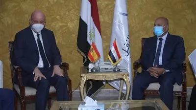 وزارة النقل: خطة لتطوير قطارات المترو بخطي الجيزة والمرج