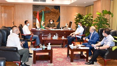 محافظ الفيوم: تبطين وتأهيل 29 ترعة وتحويل 43 ألف فدان للري الحديث