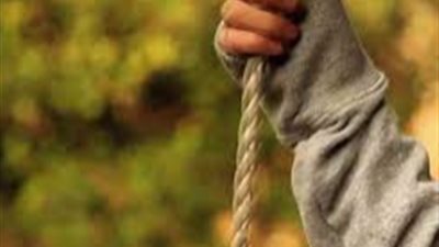 لعبة تتسبب في شنق طفلة بدار السلام.. وأسرتها: لم نستطع إسعافها 