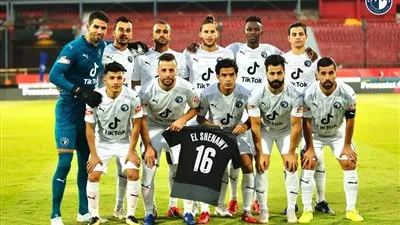 خطر جديد يُهدد انضمام نجم بيراميدز إلى الأهلي