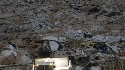 قتلى جراء انهيار طريق في العاصمة الصينية بكين