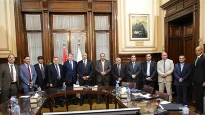 وزير الزراعة: مصر تتبني خطة لتوفير الأمصال واللقاحات البيطرية والتصدير للسوق الخارجي 