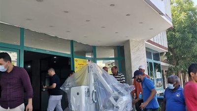  دعم مستشفيات البحر الأحمر بـ 4 أجهزة أشعة متنقلة (صور)