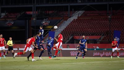 عاجل.. نجم بيراميدز يتمسك بالانتقال إلى الزمالك
