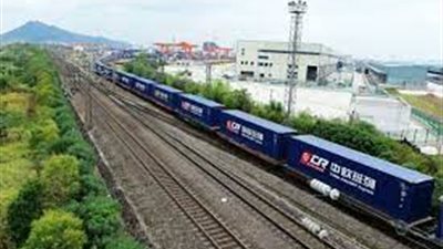 الصين تعلن تصدير منتجات كهربائية لأوروبا باستخدام قطار شحن