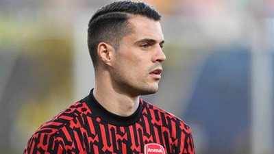 تشاكا يضغط على أرسنال من أجل 