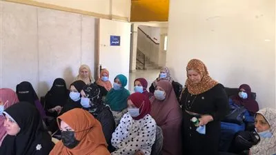 بالصور.. الكشف على 440 منتفعة بقوافل  الصحة الإنجابية بقرى شربين