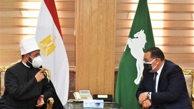 أسامة الأزهري يلتقي محافظ الشرقية لمتابعة جهود تنفيذ 