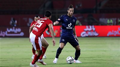 خاص.. بيراميدز يزاحم الأهلي على الصفقة الإفريقية