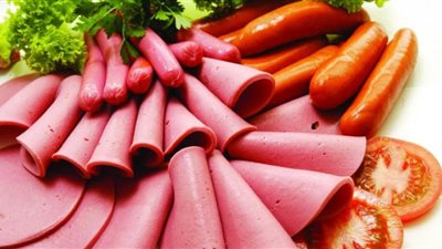 استشاري تغذية يكشف مفاجأة عن تأثير تناول اللحوم المصنعة على الأطفال (فيديو)