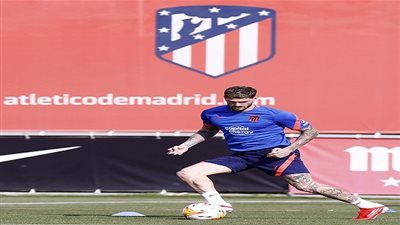 ماذا قال نجم الأرجنتين عن أدائه في ظهوره الأول مع أتلتيكو