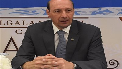 أمين اللجنة الأوليمبية يكشف معنويات منتخب اليد بعد إشادة الرئيس (فيديو)