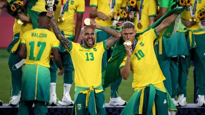 ماذا قالت الصحافة البرازيلية بعدد تتويج السامبا بذهبية أولمبياد طوكيو؟