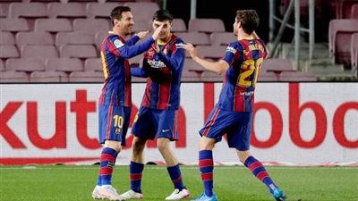 برشلونة يعلق الرقم 10 خارج الخدمة بعد رحيل ميسي 