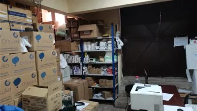 إغلاق مستشفى خاص ومخزن أدوية غير مرخص في المعادي (صور)