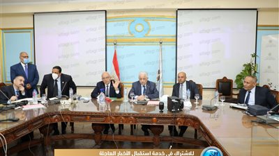 وزير التعليم معاتبًا الإعلاميين: مفيش ثانوية 